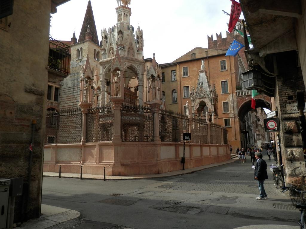 Casa Ferrari Appartamento Verona Exterior foto